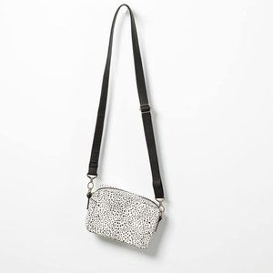 Thirty One Boutique Crossbody -NWOT